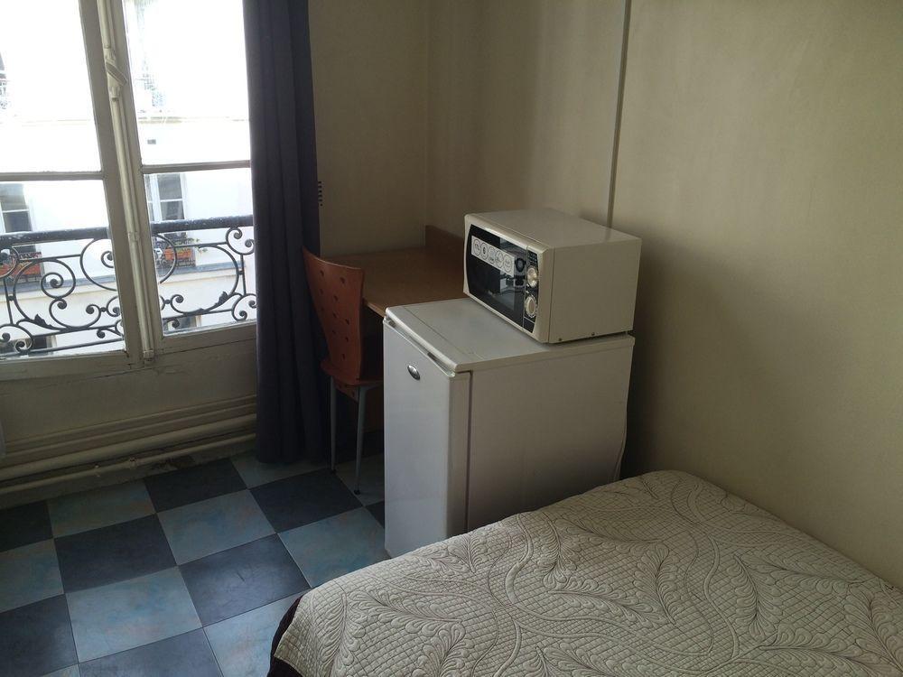 Hotel Au Royal Mad Parigi Esterno foto